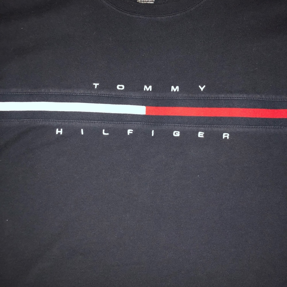 Tommy Hilfiger flag logo shirt